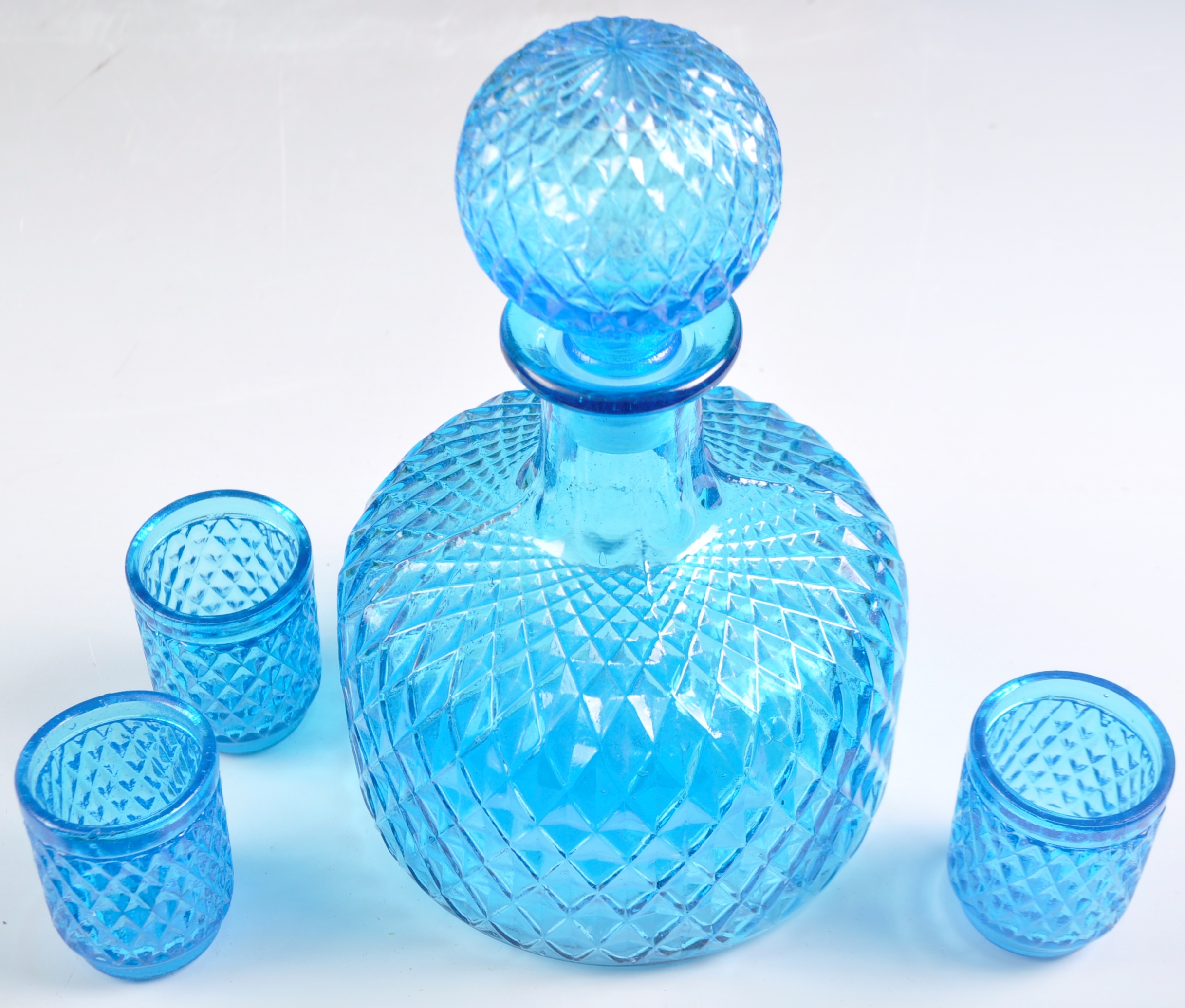 COLLECTION OF EMPOLI ITALIAN GLASS GENIE BOTTLES - Image 2 of 10