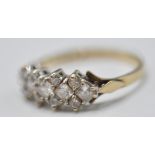 9CT GOLD AND WHITE STONE CLUSTER RING