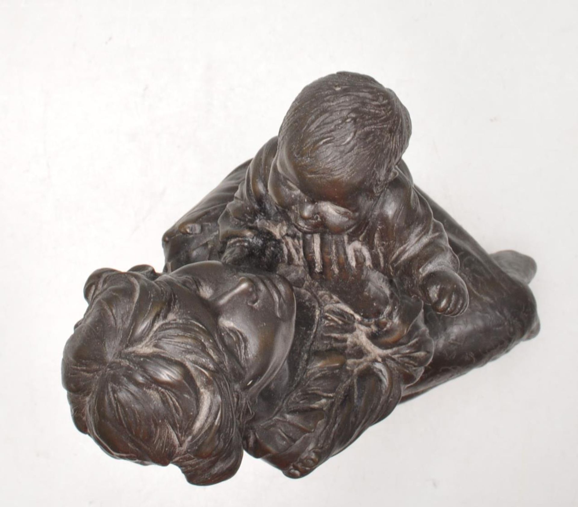 20TH CENTURY ANTIQUE STYLE BRONZED RESIN FIGURE OF - Image 8 of 8