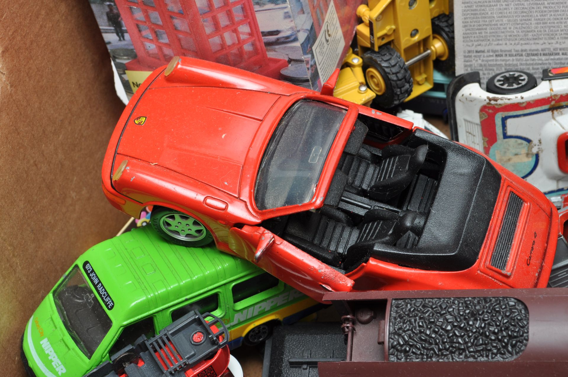 COLLECTION OF VINTAGE DIECAST VEHICLES - Image 8 of 10