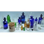 COLLECTION OF VINTAGE RETRO 20TH CENTURY LABORATORY SCIENTIFIC GLASS BOTTLES