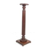 ANTIQYE EARLY 20TH CENTURY EDWARDIAN MAHOGANY TORCHERE