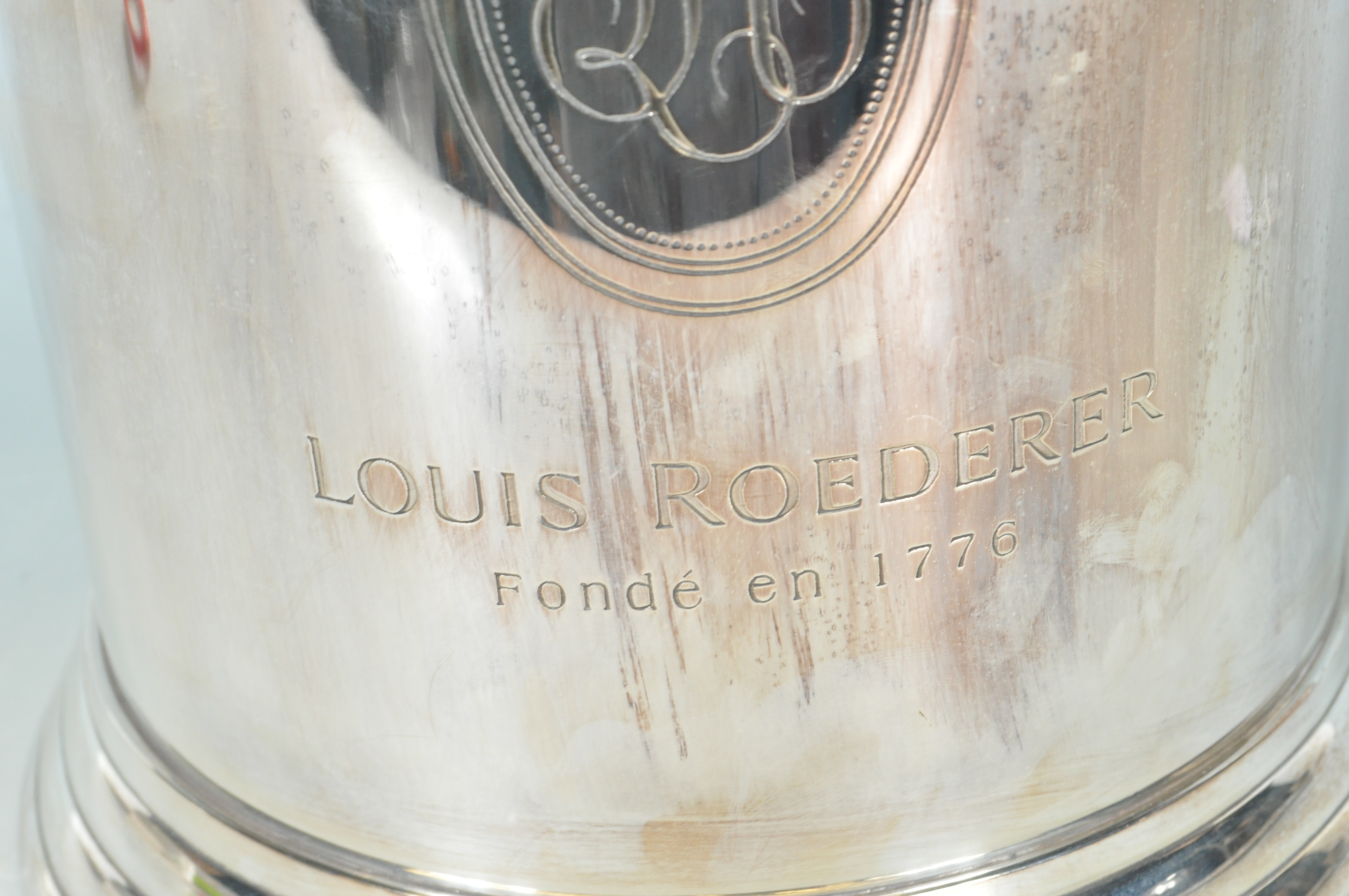 20TH CENTURY LOUIS ROEDERER CHAMPAGNE ICE BUCKET - Image 3 of 7