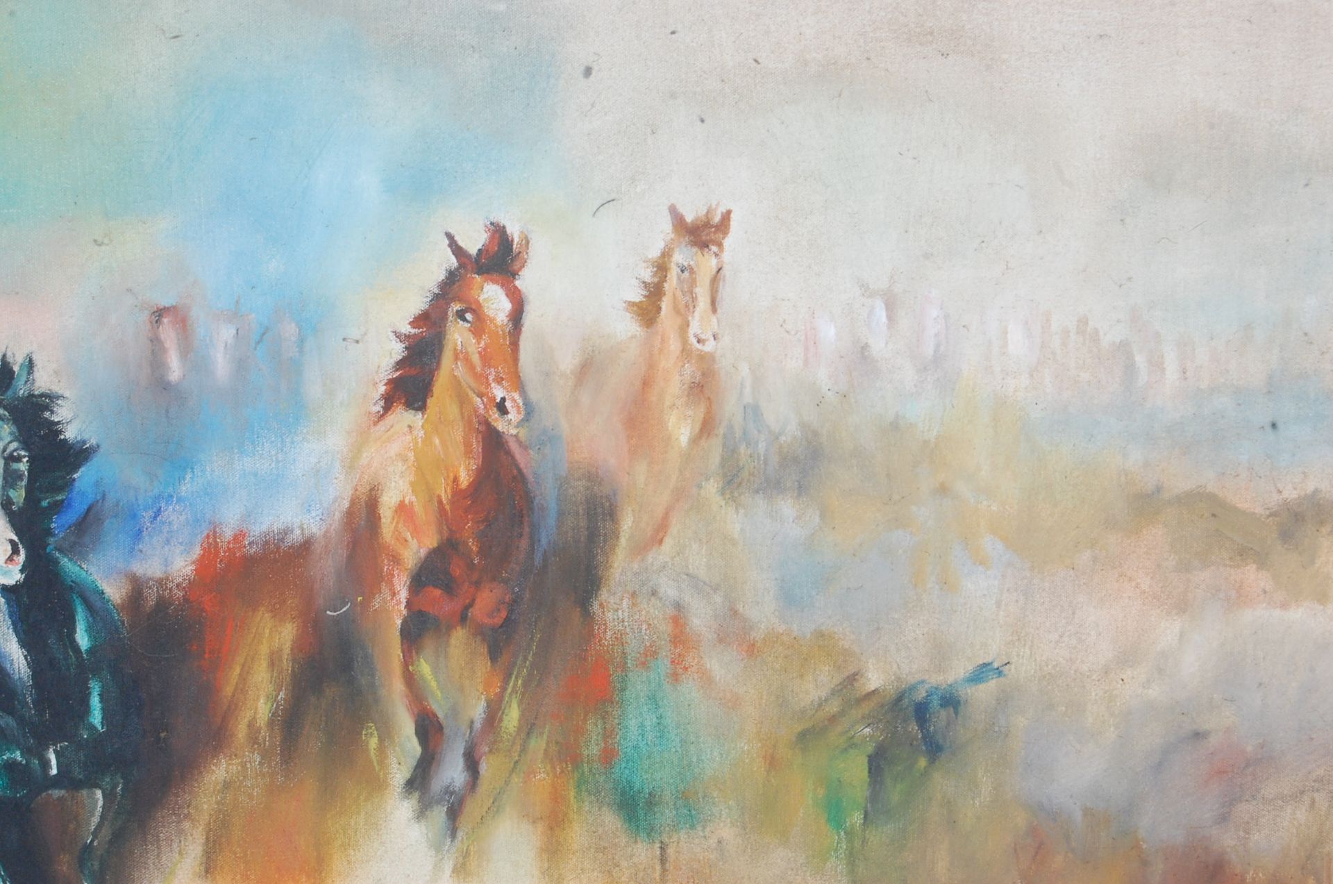 LARGE 20TH CENTURY OIL ON CANVAS PAINTING OF GALLOPING HORSES - Image 5 of 8