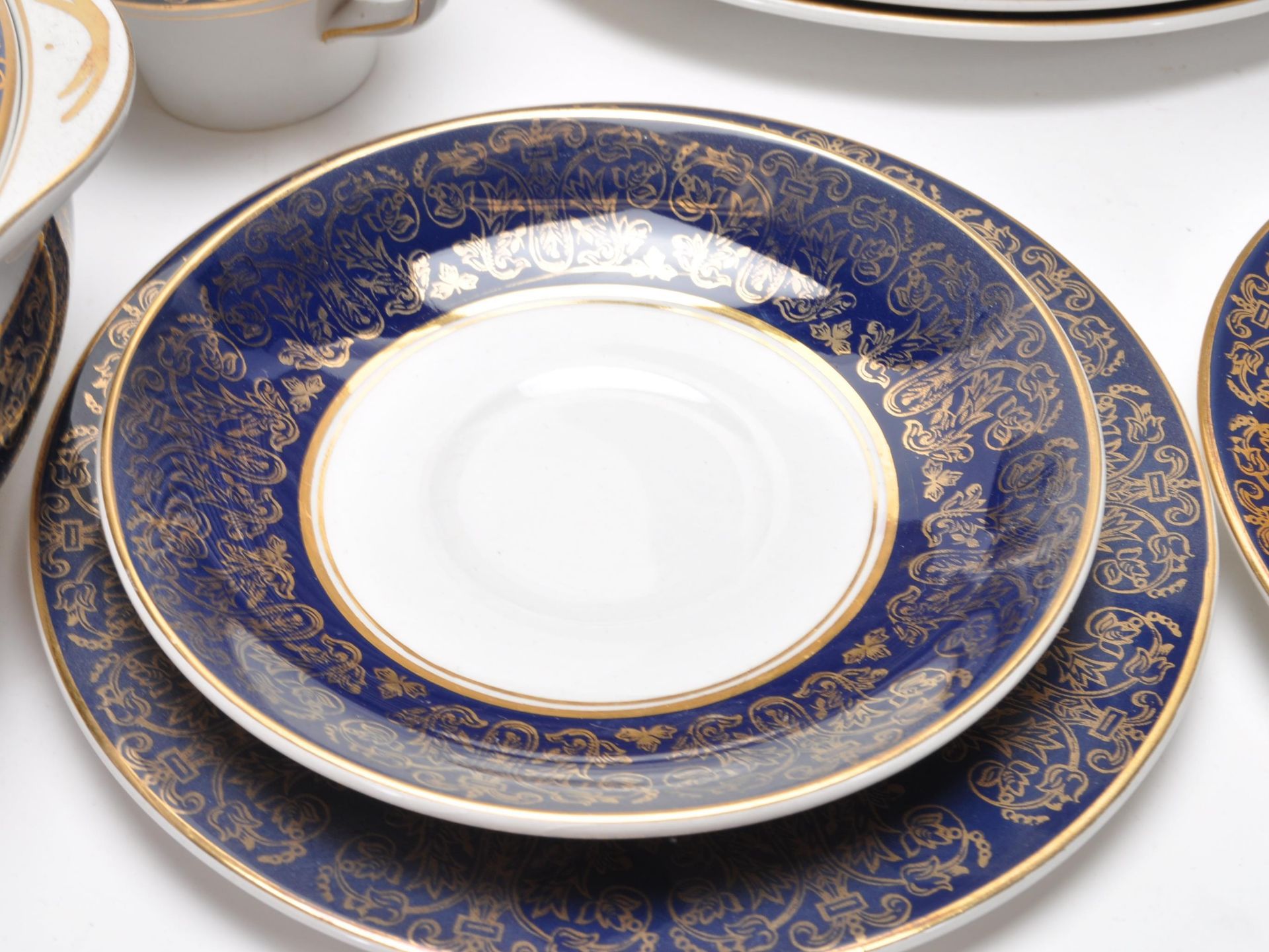 WOOD & SONS ALPINE WHITE IRONSTONE DINNER SERVICE - Image 10 of 19