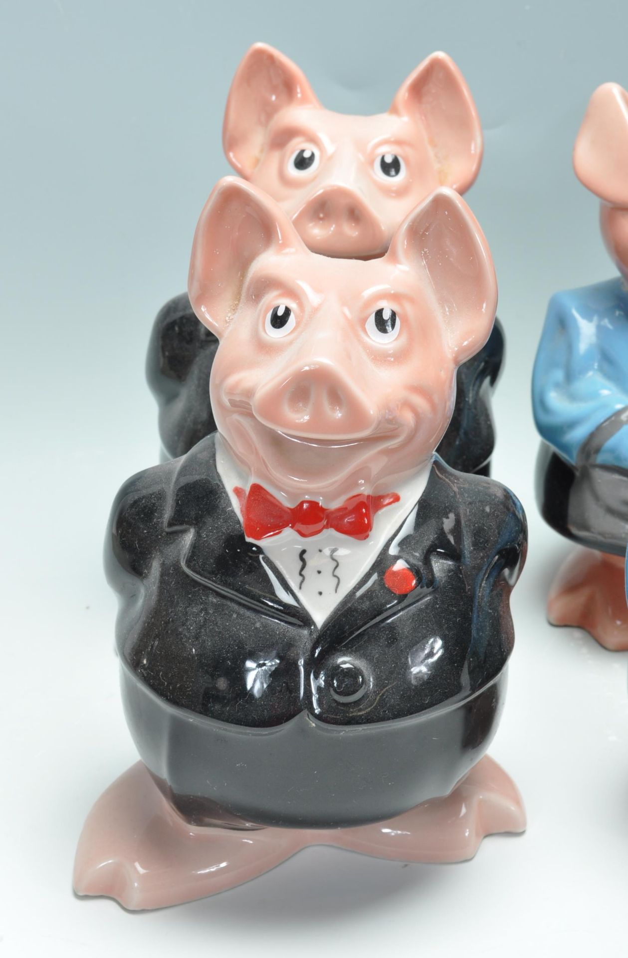 COLLECITON OF TEN VINTAGE LATE 20TH CENTURY CERAMIC NATWEST PIGS - Image 2 of 11