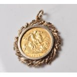 1911 SOVEREIGN COIN IN 9CT GOLD ACORN MOUNT