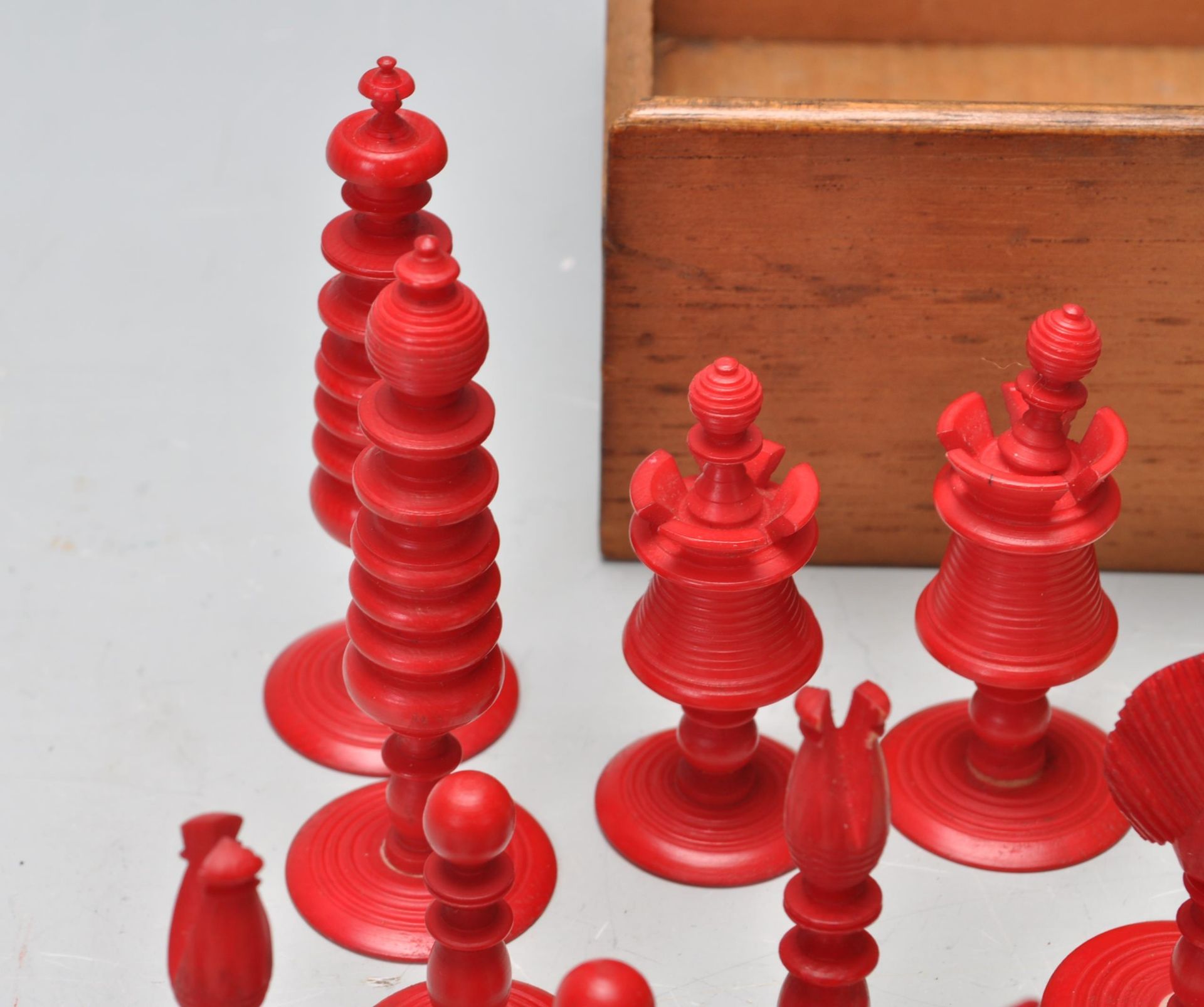 COLLECTION OF ANTIQUE 19TH CENTURY CHESS PIECES - Image 4 of 8