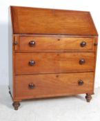 VICTORIAN 19TH CENTURY LARGE MAHOGANY BUREAU DESK