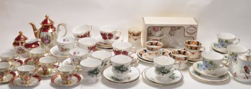 LARGE COLLECTION OF VINTAGE RETRO 20TH CENTURY CERAMIC PORCELAIN PART TEA SERVICES