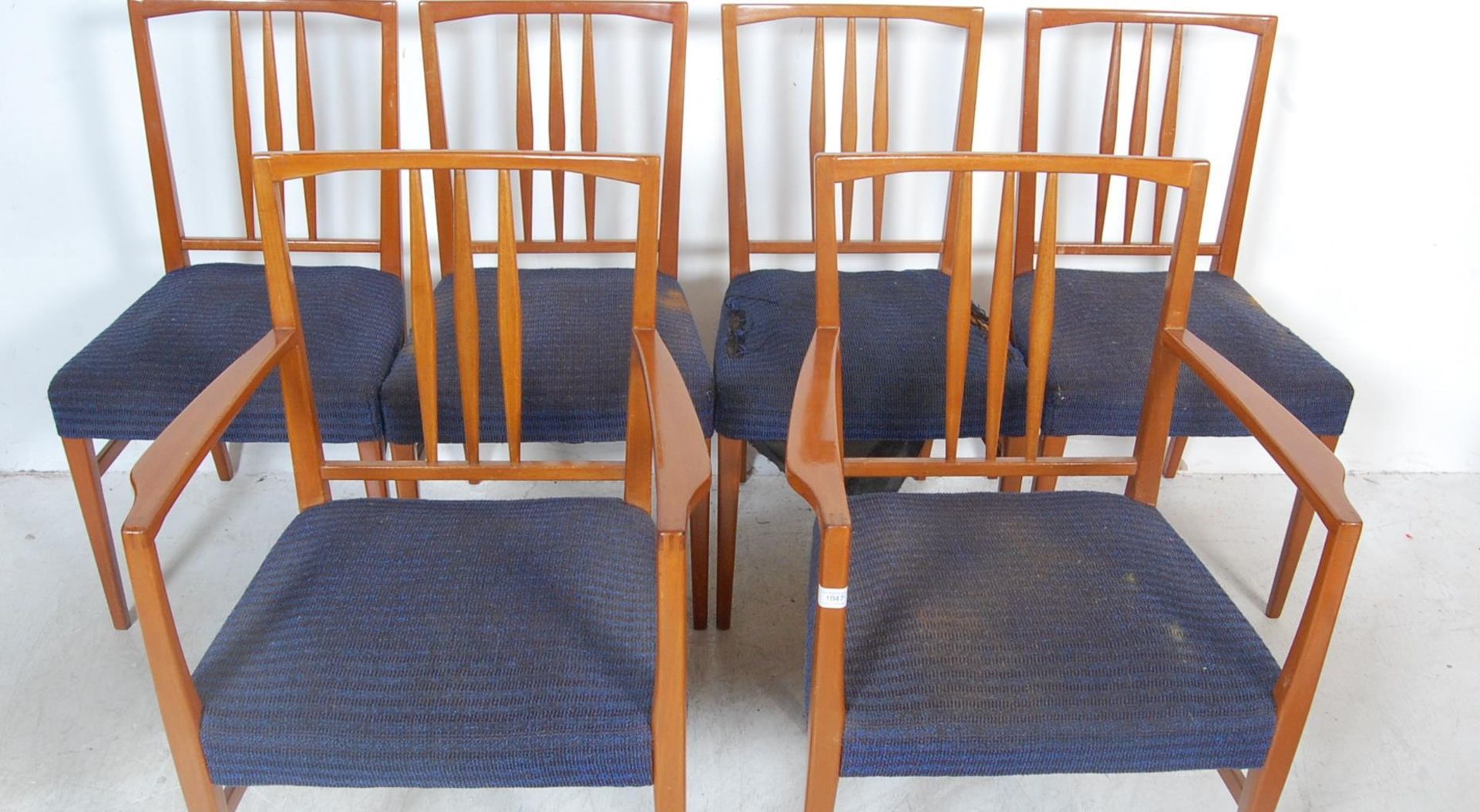 SIX MID CENTURY GORDON RUSSELL DINING CHAIRS - Image 2 of 4