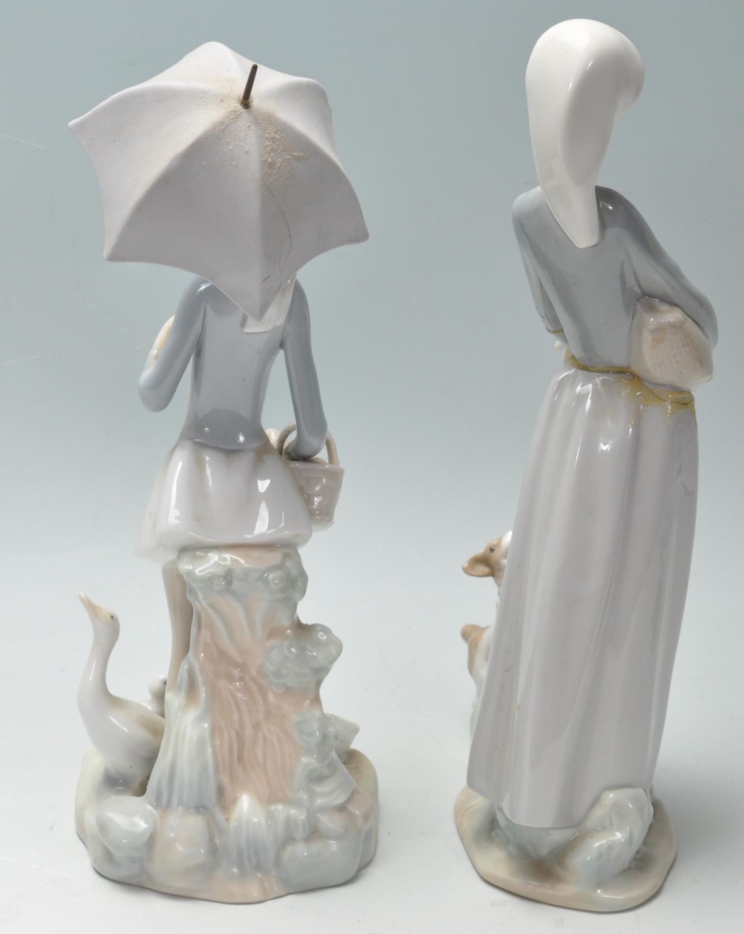 TWO RETRO VINTAGE LLADRO CERAMIC PORCELAIN FIGURINES - Image 3 of 6