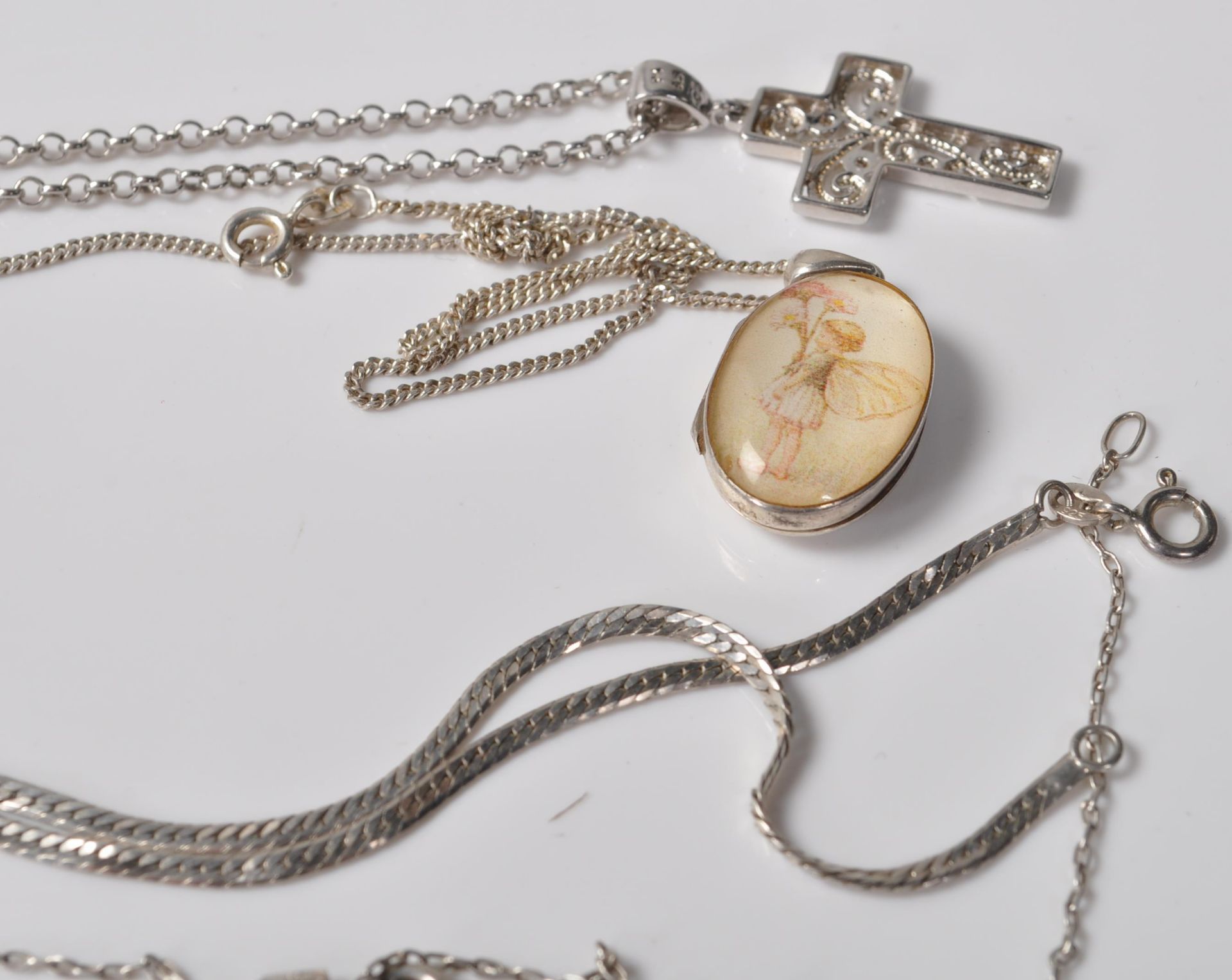 COLLECTION OF SILVER STAMPED 925 NECKLACES. - Image 6 of 10