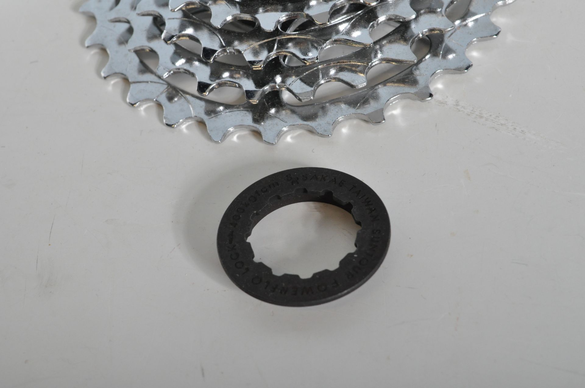 VINTAGE BICYCLES AND SPARES - SET OF NOS RACING BIKE GEARS - Image 7 of 9