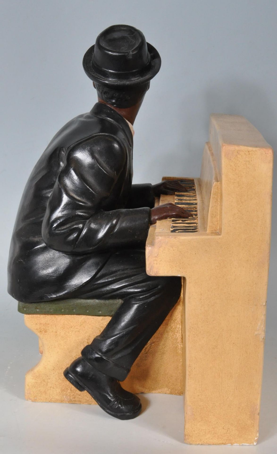 MUSIC - LARGE 20TH CENTURY JAZZ PIANO PLAYER FIGURE - Image 5 of 6