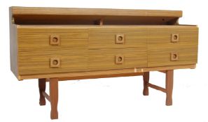 1980’S VINTAGE RETRO DRESSING TABLE / CHEST OF DRA