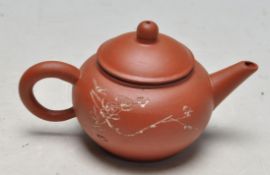 VINTAGE LATE 20TH CENTURY CHINESE YIXING ZISHA RED