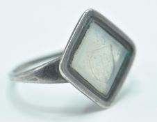 GEORGIAN QUEEN MARY I CREST INTAGLIO RING