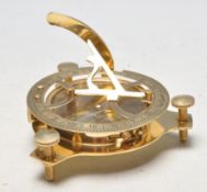 VINTAGE STYLE BRASS COMPASS & SUNDIAL