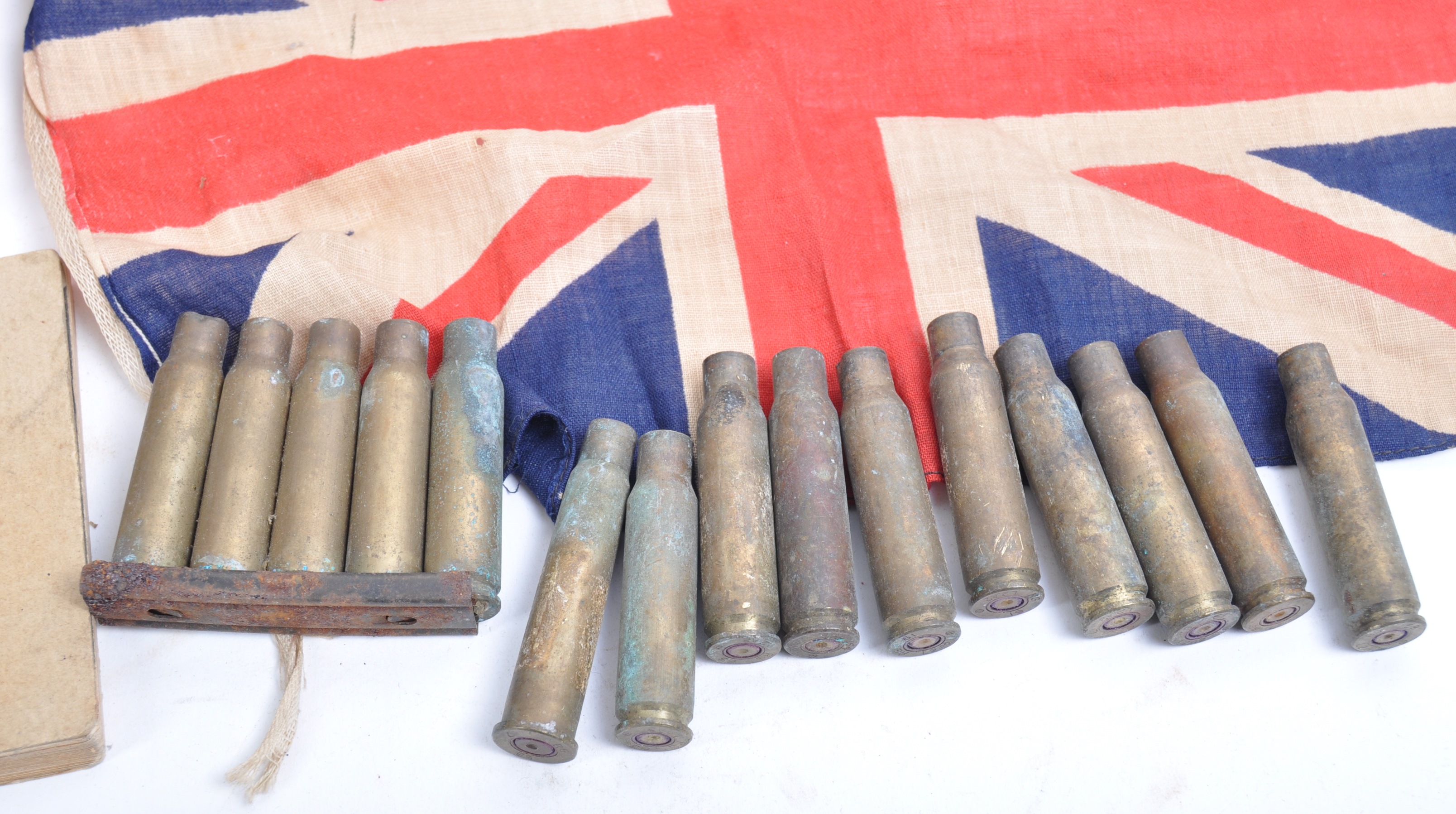 COLLECTION OF WWI FIRST WORLD WAR ITEMS - SHELL, HOLSTER ETC - Image 5 of 8