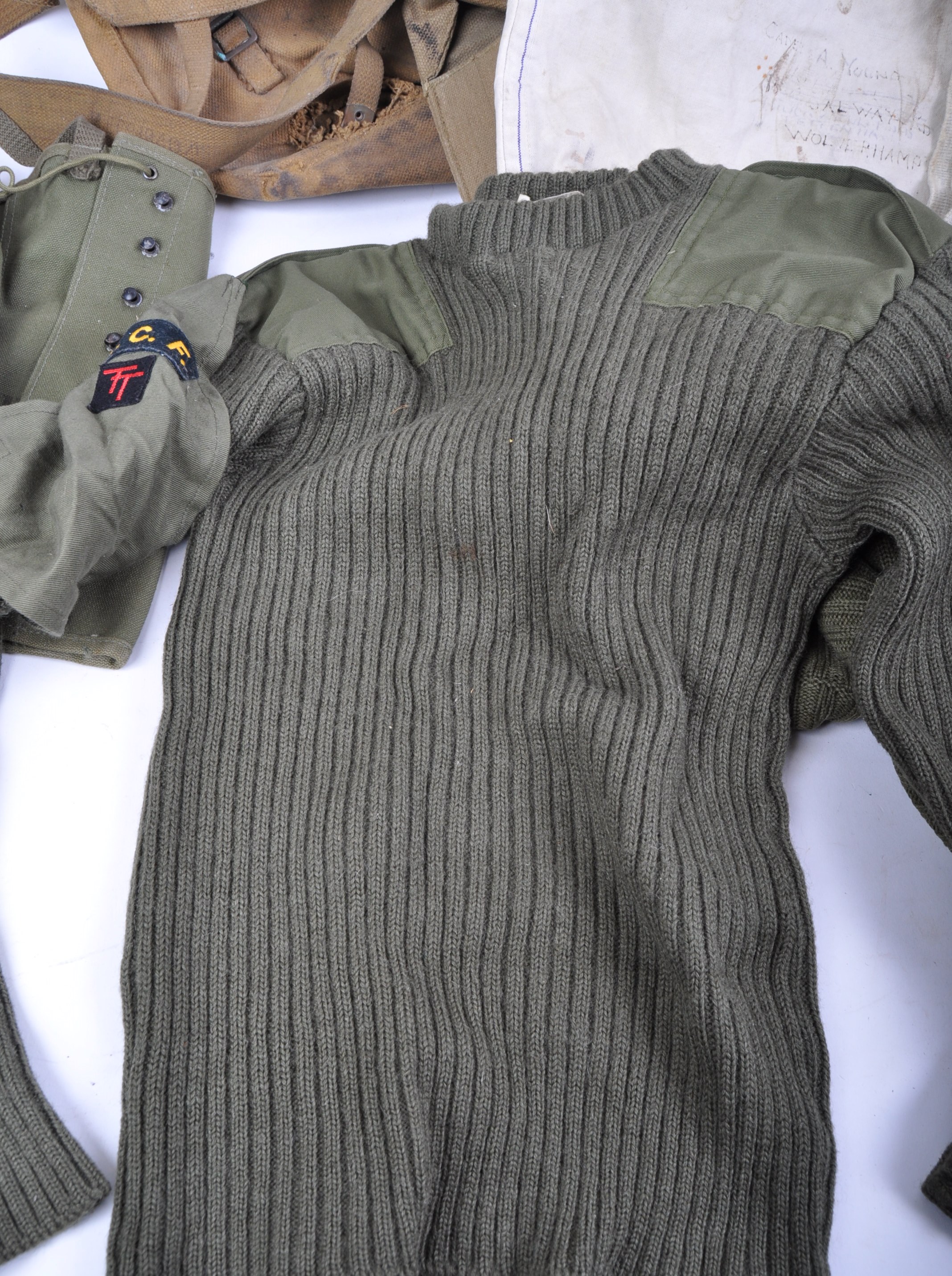 COLLECTION OF ASSORTED BRITISH ARMY UNIFORM WEBBING - Image 9 of 12