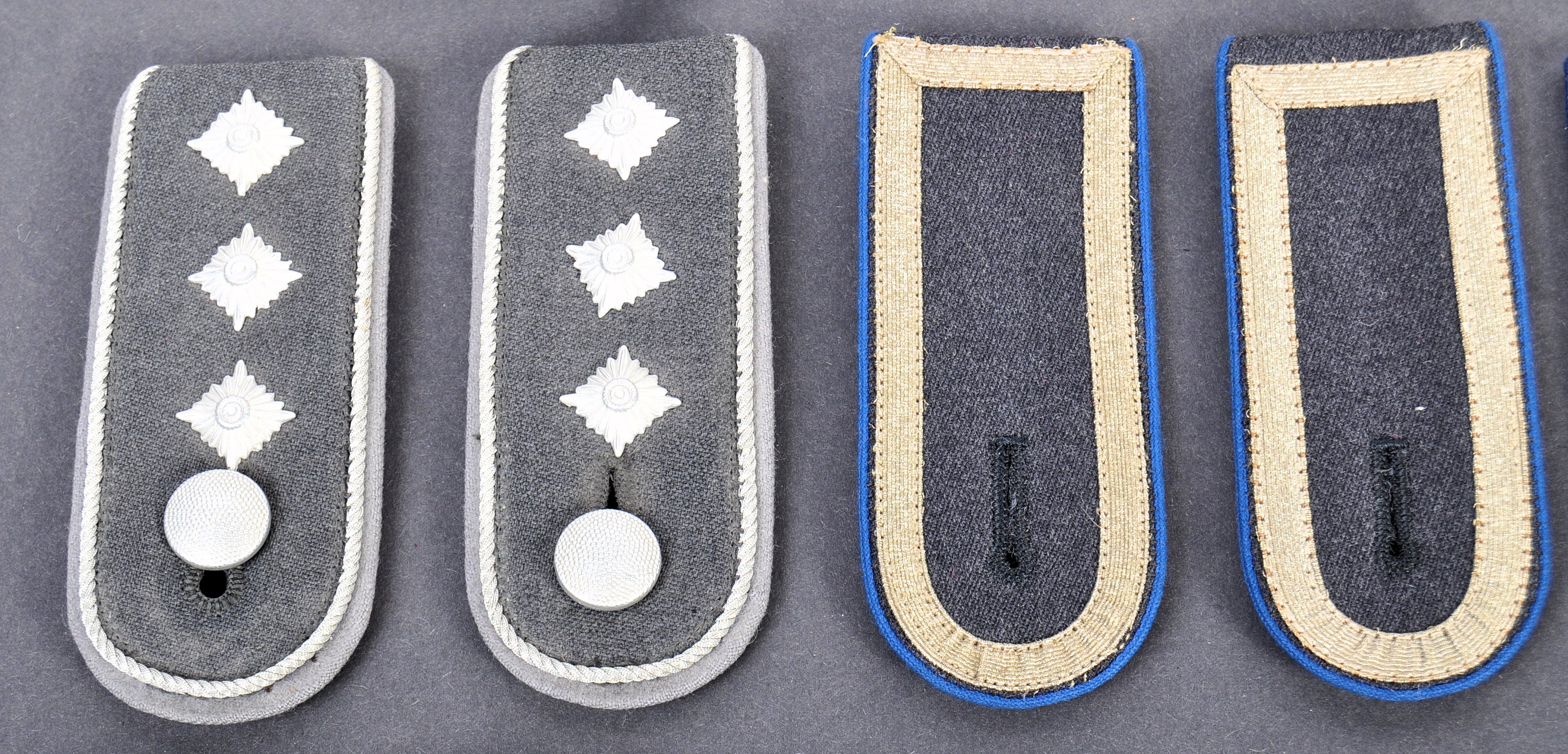 COLLECTION OF ASSORTED GERMAN EPAULETTES & PATCHES - Image 2 of 5