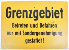 VINTAGE 20TH CENTURY GERMAN ARMY CHECKPOINT WARNING SIGN