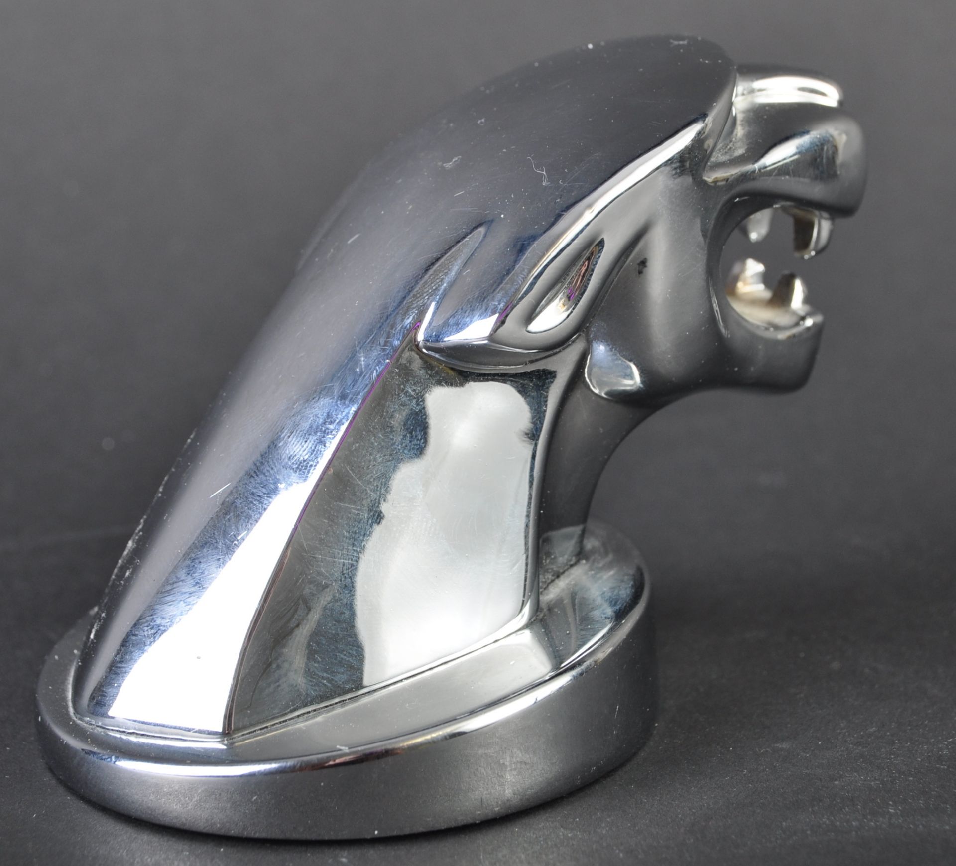 JAGUAR - ORIGINAL CHROME MASCOT BOTTLE OPENER - Bild 3 aus 4