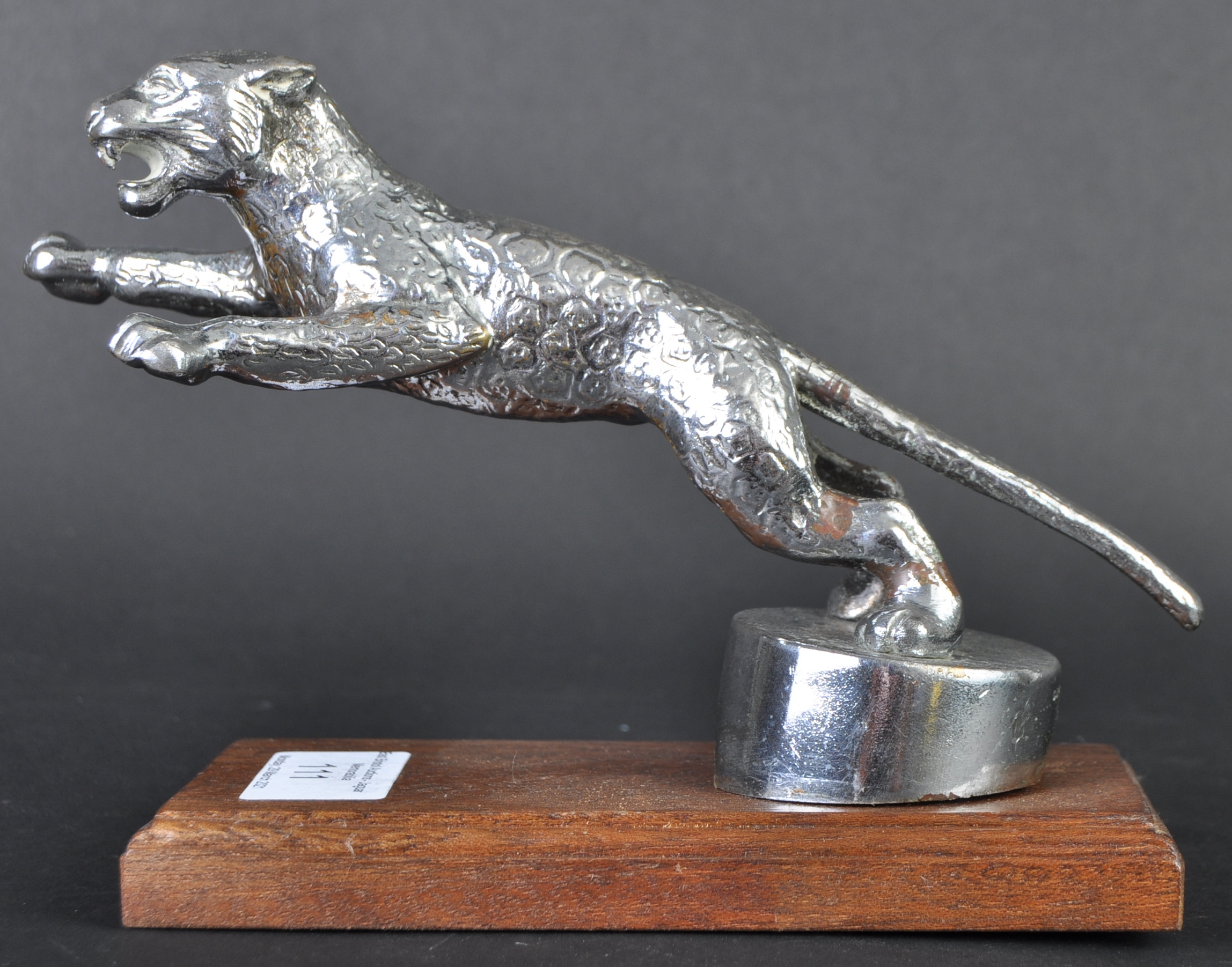 ORIGINAL VINTAGE 1930S DESMO LEAPING CAT CAR MASCOT - Image 3 of 5