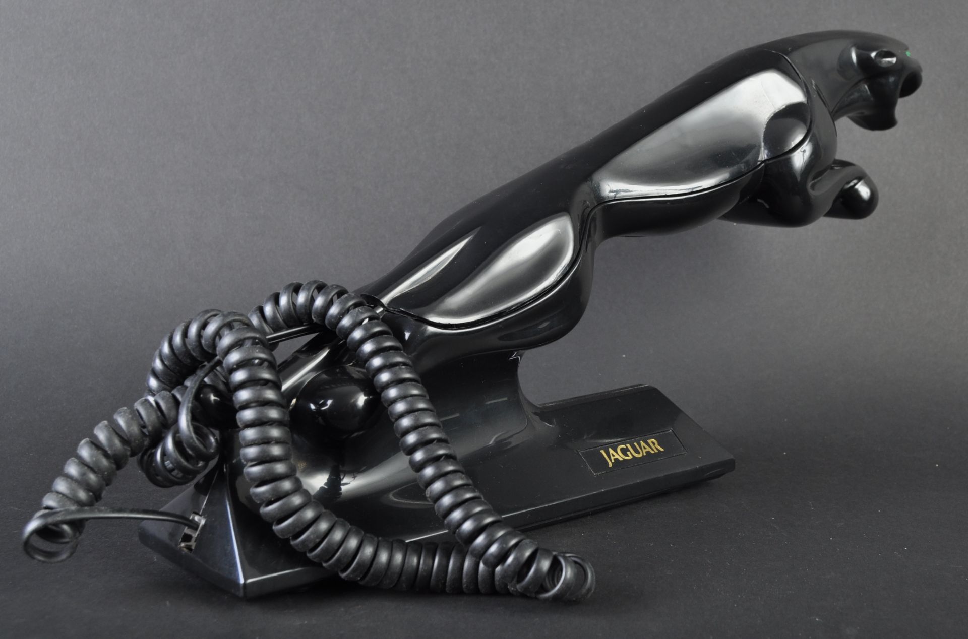 JAGUAR - RARE PROMOTIONAL LEAPER SHAPED TELEPHONE - Bild 2 aus 5