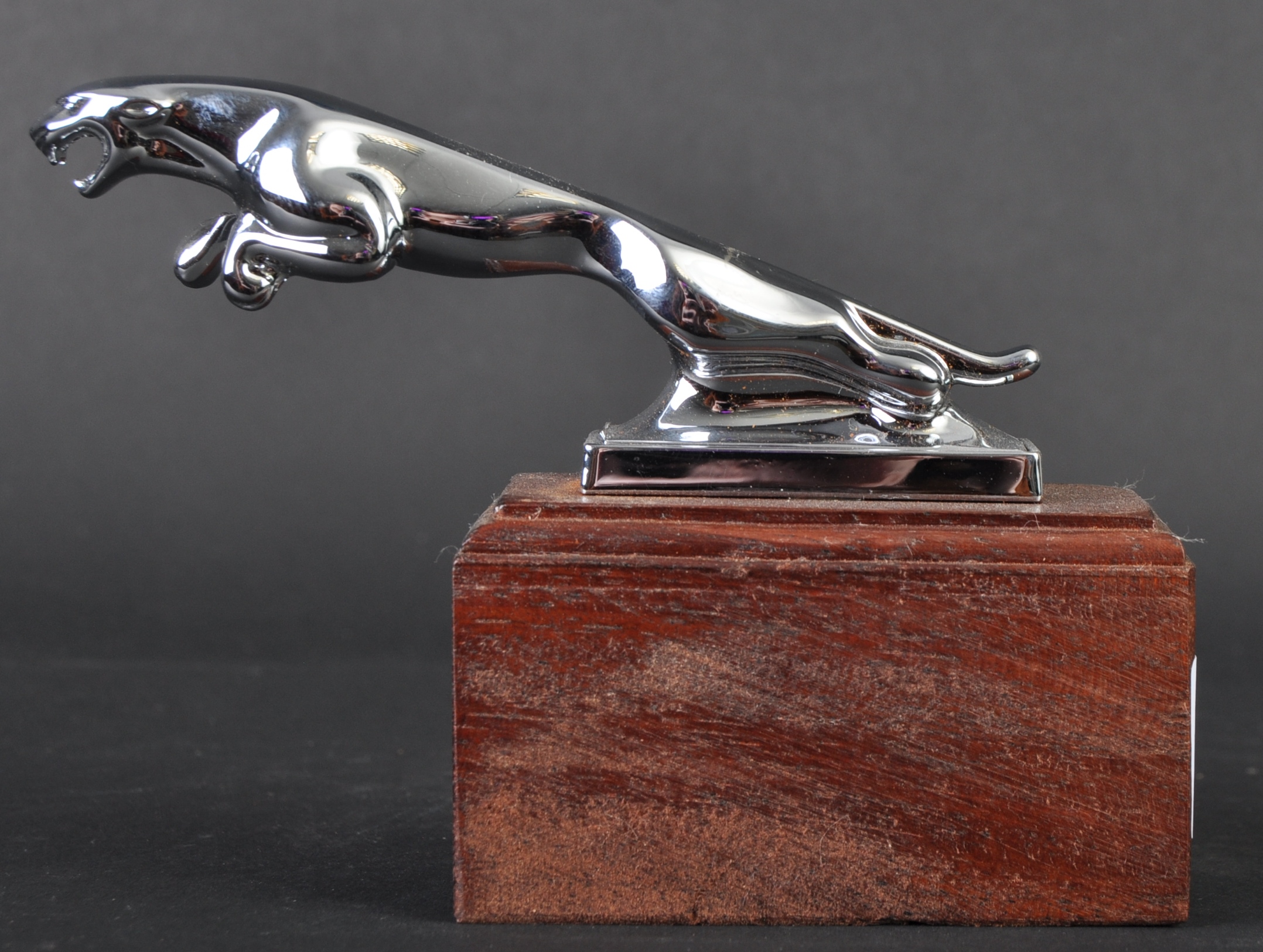 JAGUAR MASCOT - TYPE 4 SPRUNG LEAPER CHROME MASCOT - Image 3 of 4