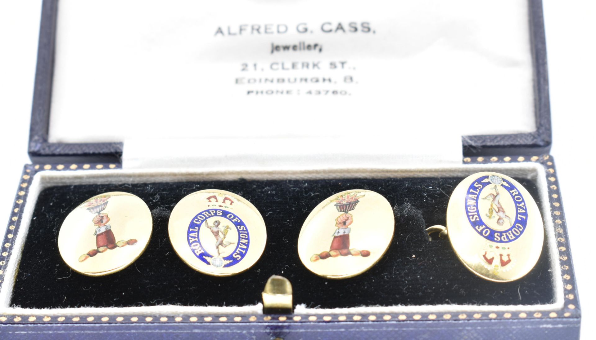 PAIR OF 18CT GOLD AND ENAMEL ROYAL SIGNAL CORPS CUFFLINKS - Image 4 of 7