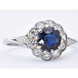 18CT WHITE GOLD SAPPHIRE & DIAMOND RING