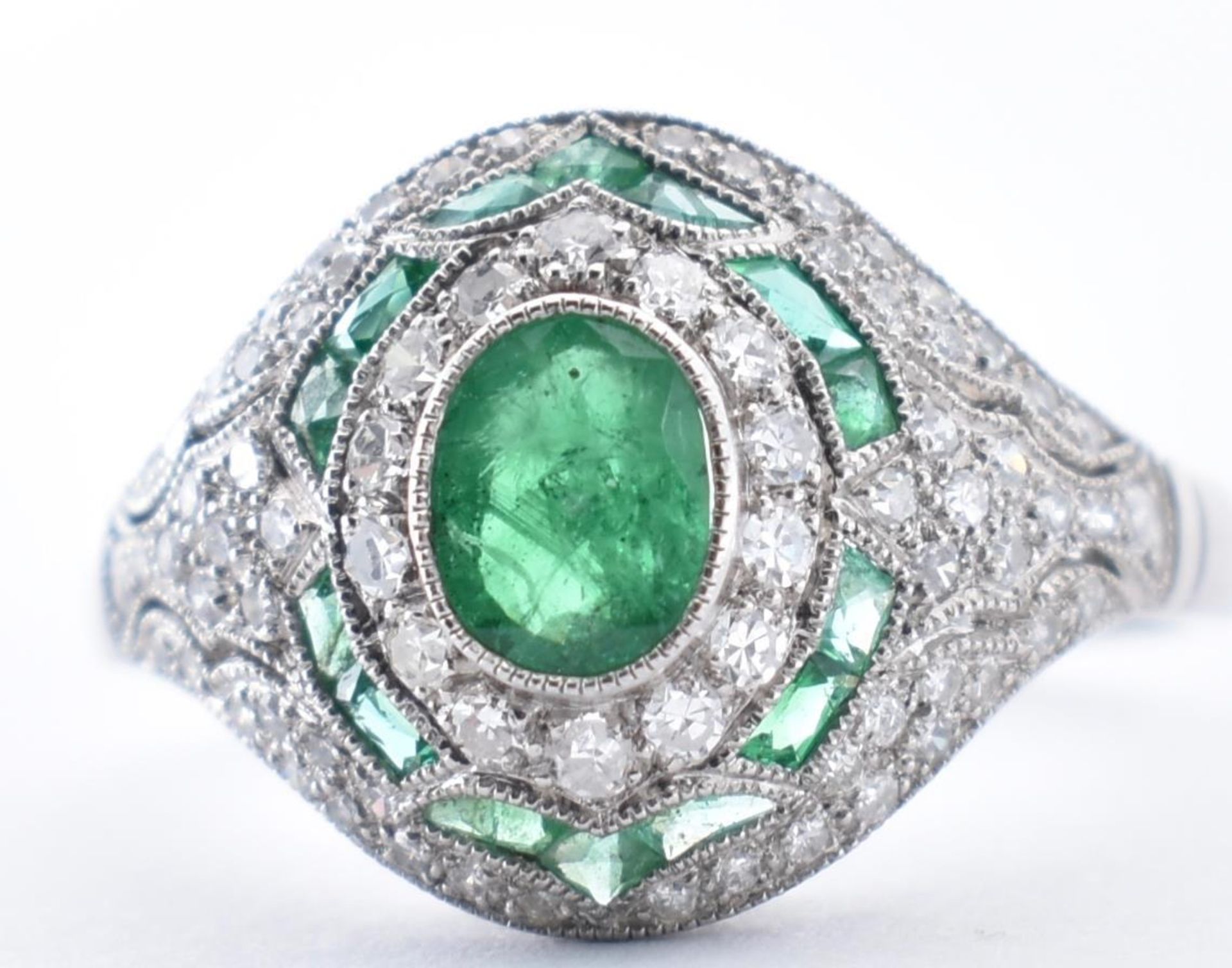 18CT WHITE GOLD, EMERALD AND DIAMOND RING