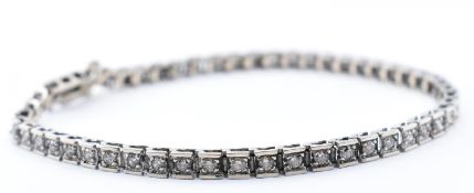 10CT WHITE GOLD & DIAMOND 1CT TENNIS BRACELET