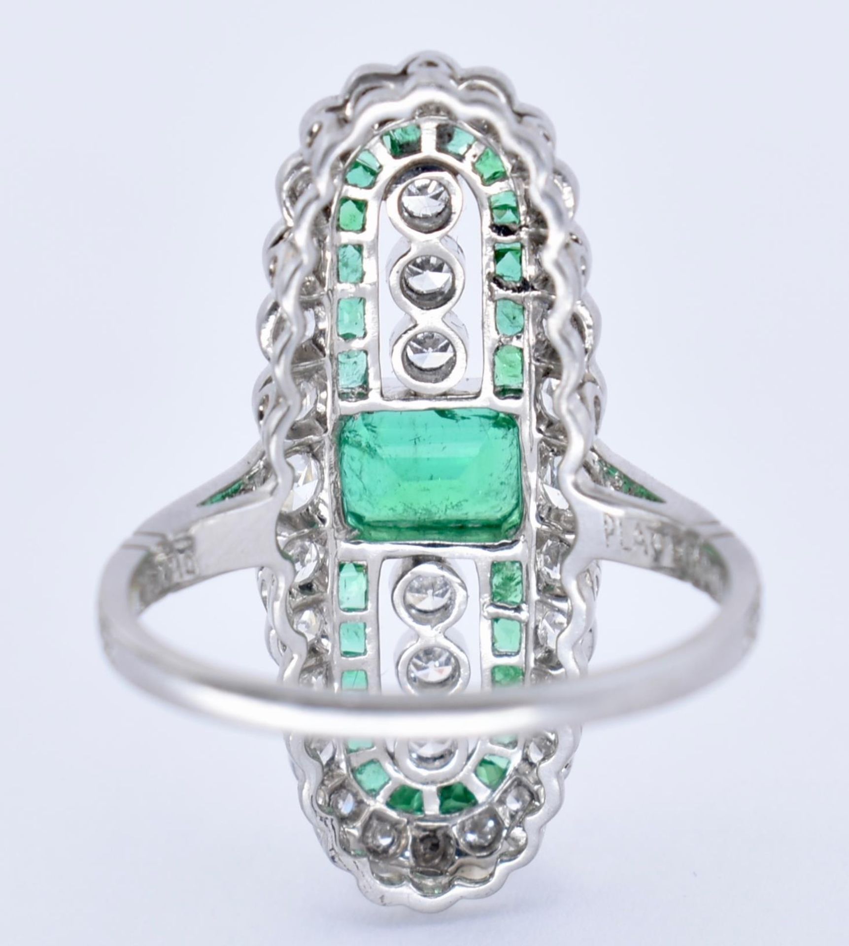 PLATINUM EMERALD & DIAMOND PANEL RING - Image 6 of 9