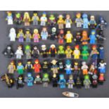 LEGO - LARGE COLLECTION OF LEGO MINIFIGURES