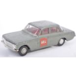 ORIGINAL VINTAGE TRI-ANG SPOT ON DIECAST VAUXHALL CRESTA