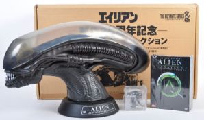 ALIEN QUADRILOGY DELUXE ALIEN HEAD DVD BOX SET