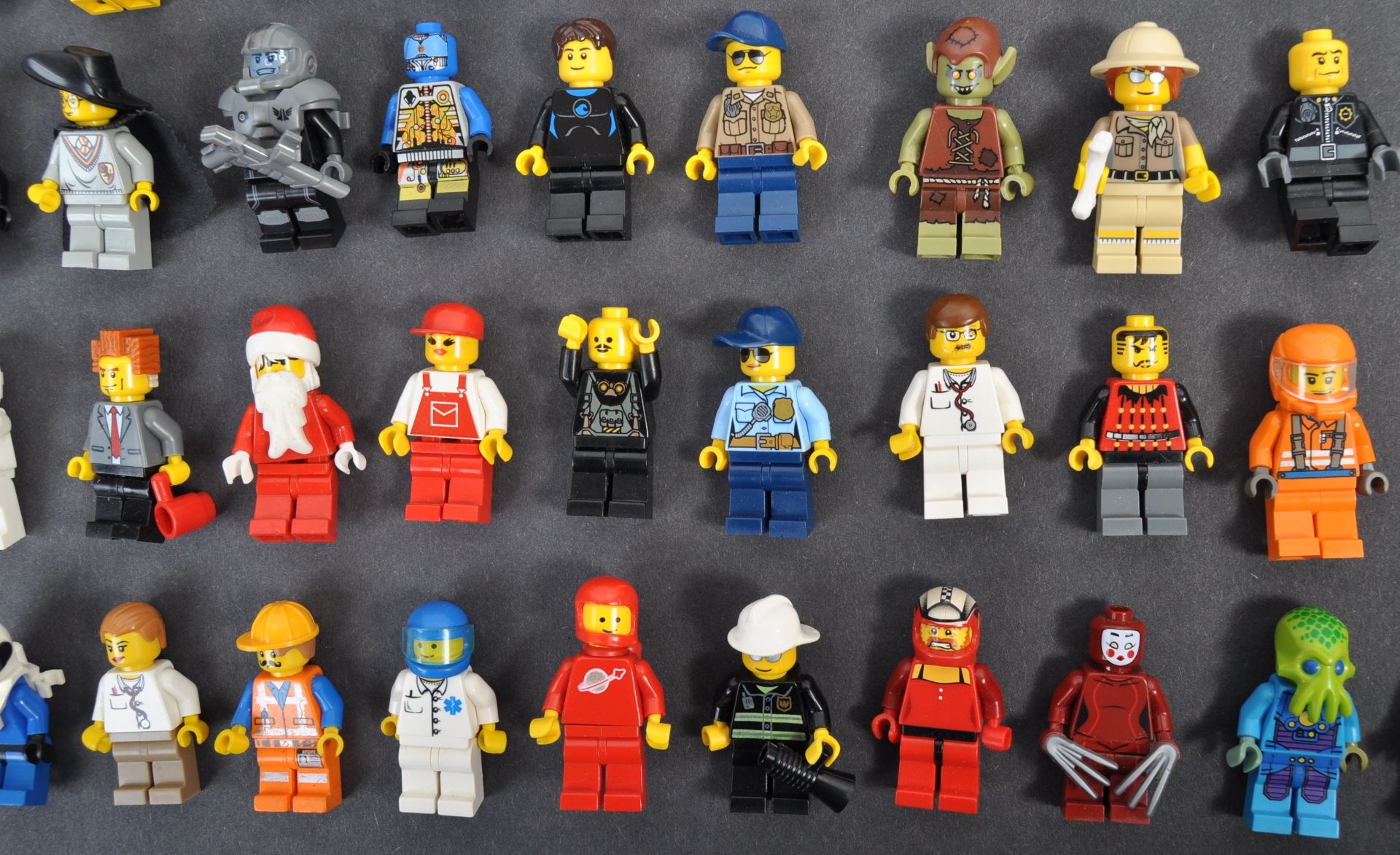 LEGO - LARGE COLLECTION OF LEGO MINIFIGURES - Bild 4 aus 6