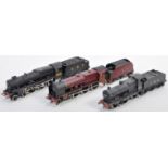 COLLECTION OF MAINLINE & AIRFIX 00 GAUGE MODEL RAILWAY LOCOS