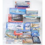 LARGE COLLECTION OF ASSORTED PLASTIC MODEL KITS