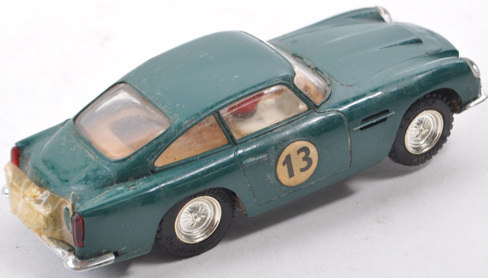 ORIGINAL VINTAGE SCALEXTRIC 1-32 SCALE ASTON MARTIN SLOT CAR - Bild 3 aus 6