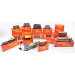 LARGE COLLECTION TRI-ANG 00 GAUGE TRAINSET ROLLING STOCK