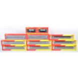 COLLECTION OF HORNBY 00 GAUGE TRAINSET ROLLING STOCK CARRIAGES