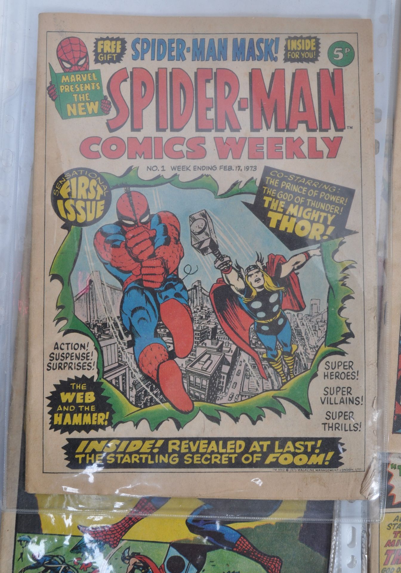 VINTAGE COMIC BOOKS - NEAR COMPLETE RUN OF SPIDER-MAN COMICS WEEKLY - Image 3 of 10