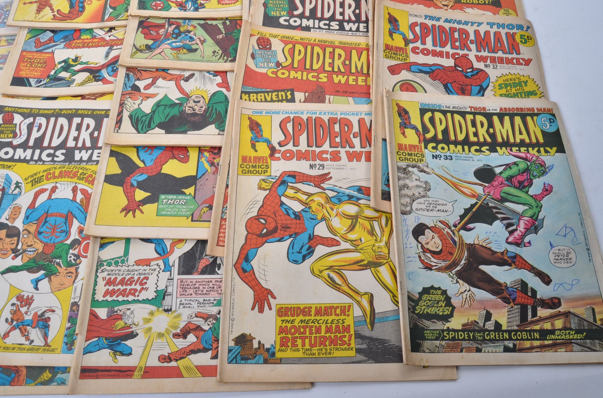VINTAGE COMIC BOOKS - NEAR COMPLETE RUN OF SPIDER-MAN COMICS WEEKLY - Image 4 of 10