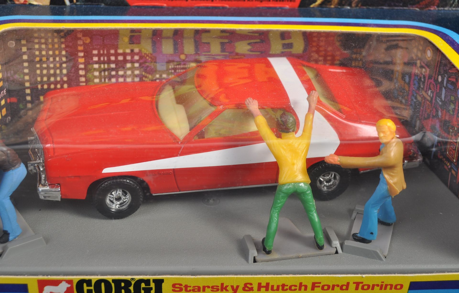 EX-SHOP STOCK CORGI TOYS 292 STARSKY AND HUTCH FORD TORINO - Bild 2 aus 6