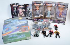 COLLECTION OF ASSORTED STAR TREK ACTION FIGURES & CARRY CASE