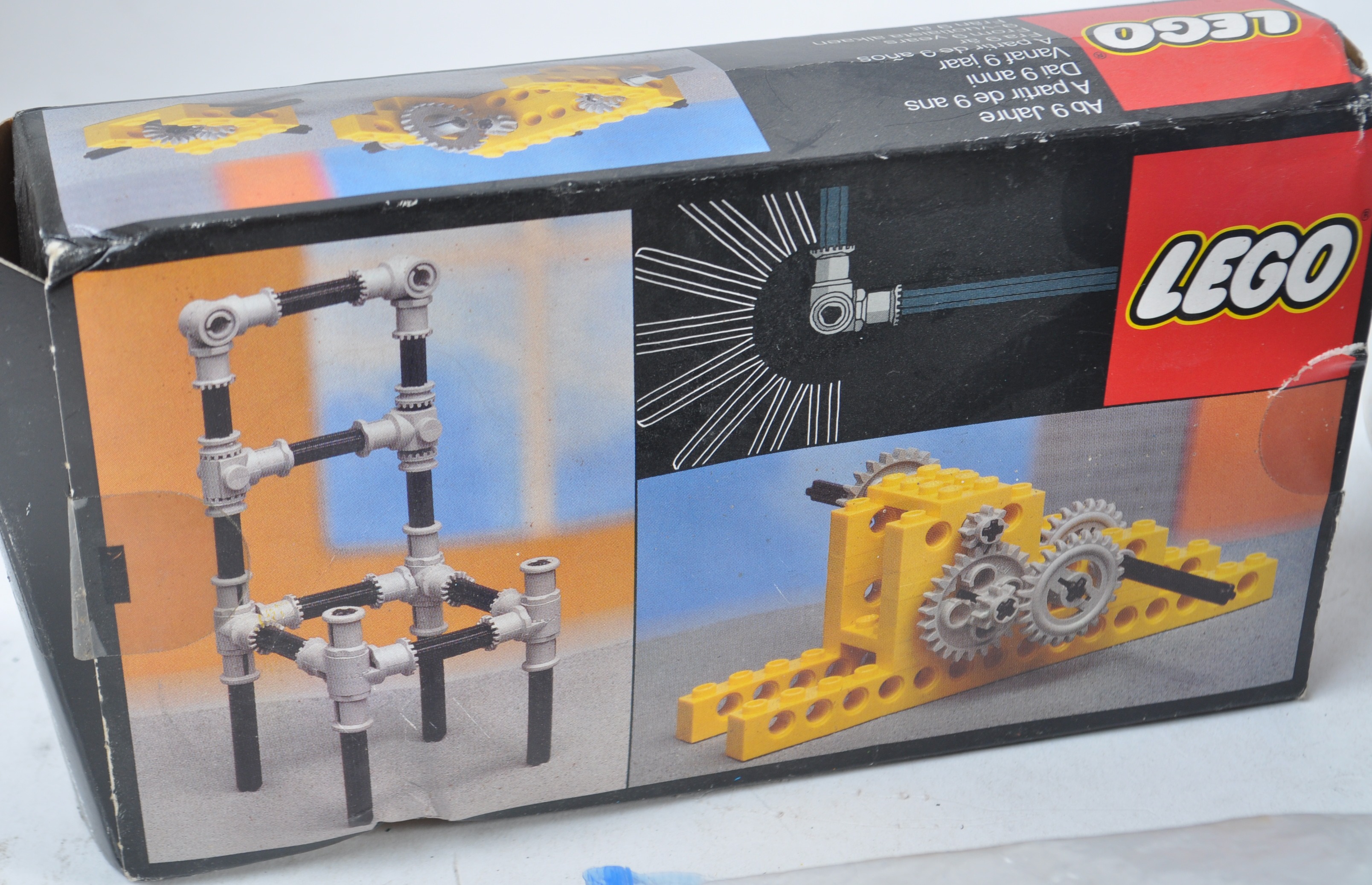 LARGE COLLECTION OF ASSORTED LEGO BRICKS AND ACCESSORIES - Image 8 of 10